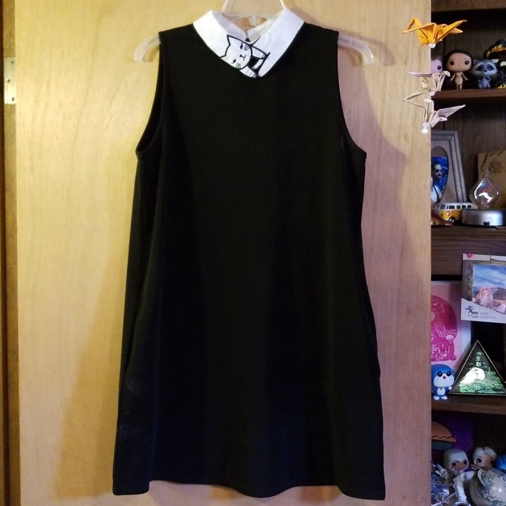 NWOT L Cat Collar Black and White Mini Dress